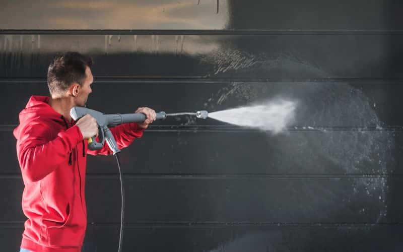 Do You Need To Wash the Walls Before Painting?